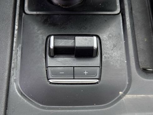 Used 2022 GMC Sierra 1500 Denali AWD/4WD image 23