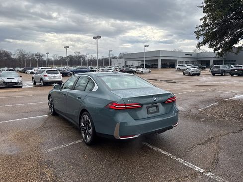 Certified 2025 BMW 540i xDrive image 7