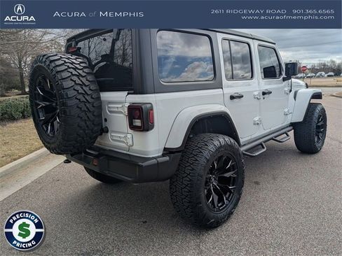 Used 2022 Jeep Wrangler Unlimited Sahara w/ Cold Weather Group image 6