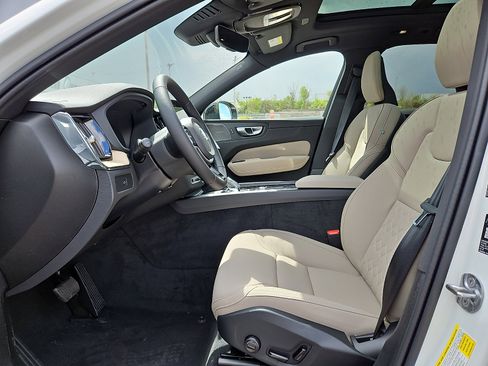 New 2026 Volvo XC60 B5 Plus w/ Protection Package Premier AWD/4WD image 11