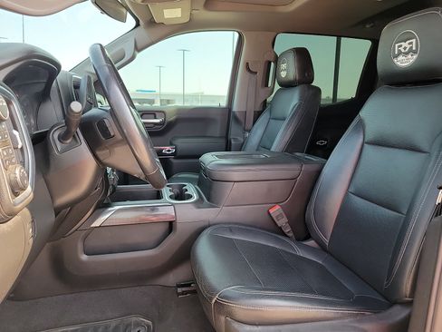 Used 2020 Chevrolet Silverado 1500 RST AWD/4WD image 12