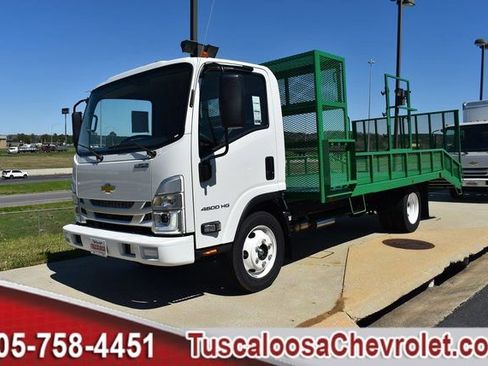 New 2025 Chevrolet Low Cab Forward image 4