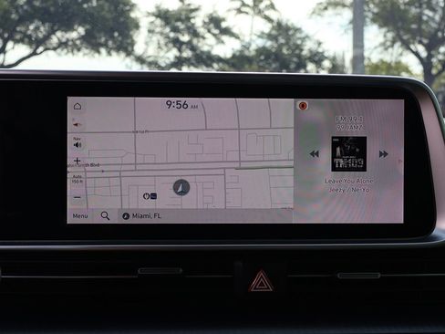 Used 2024 Hyundai Ioniq 6 SE RWD image 35