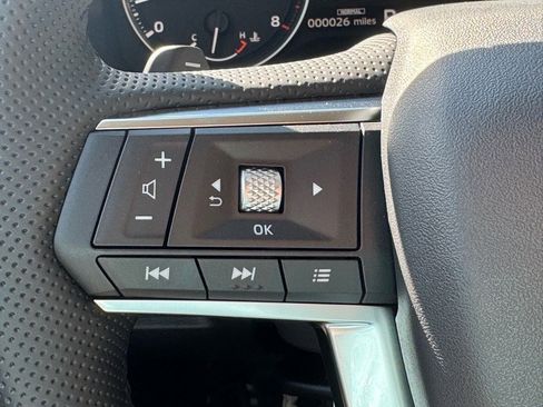 New 2025 Mitsubishi Outlander SE image 26