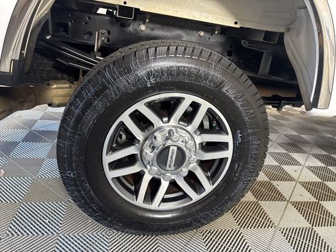 Used 2019 Ford F250 Lariat w/ Lariat Value Package image 36