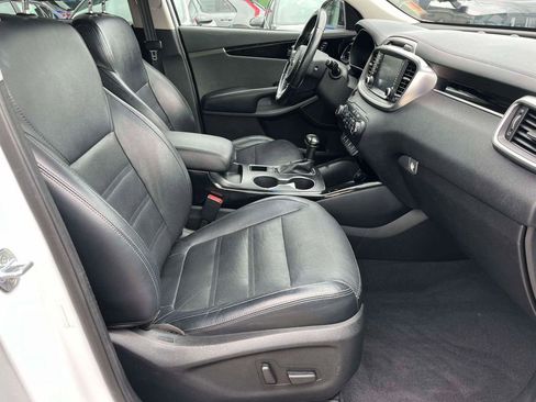 Used 2018 Kia Sorento SX FWD image 15