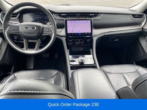 Used 2023 Jeep Grand Cherokee Limited AWD/4WD image 5