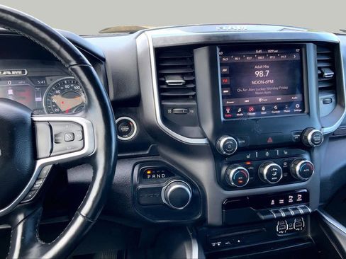 Used 2019 RAM 1500 Big Horn RWD image 7