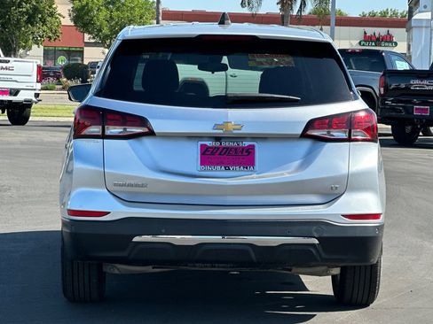 Used 2022 Chevrolet Equinox LT w/ Driver Convenience Package FWD image 6