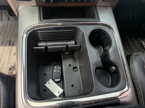 Used 2018 RAM 3500 Laramie w/ Snow Chief Group AWD/4WD image 26