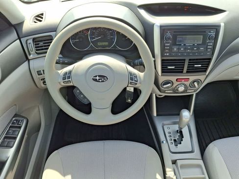 Used 2012 Subaru Forester 2.5X Premium w/ All-Weather Pkg image 26