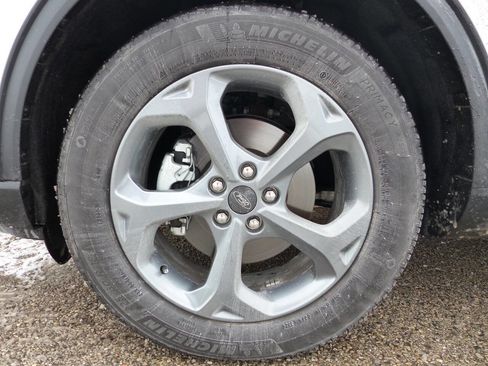 Used 2025 Ford Escape ST-Line w/ Tech Pack #1 image 12