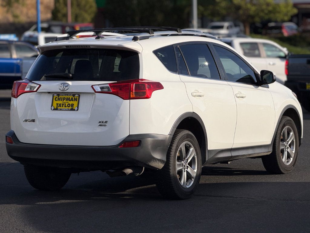 Used 2015 Toyota RAV4 XLE AWD/4WD image 16