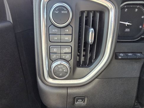 Used 2023 GMC Sierra 2500 Denali w/ Denali Ultimate Package image 15