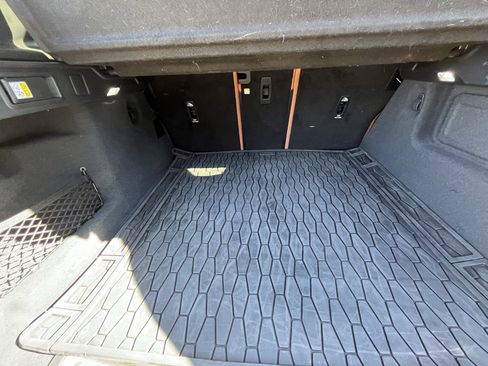 Certified 2026 Jaguar F-PACE R-Dynamic S image 34