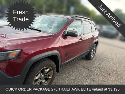 Used 2019 Jeep Cherokee Trailhawk