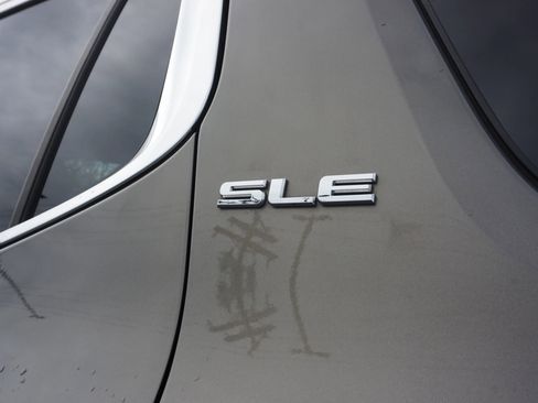 Used 2019 GMC Acadia SLE image 10