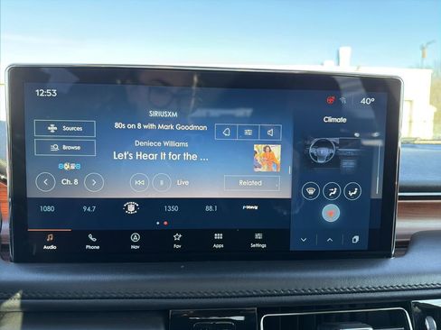 Certified 2022 Lincoln Nautilus Reserve w/ Luxury Package image 23