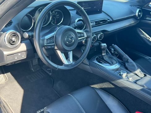 Used 2025 MAZDA MX-5 Miata RF Grand Touring RWD image 18