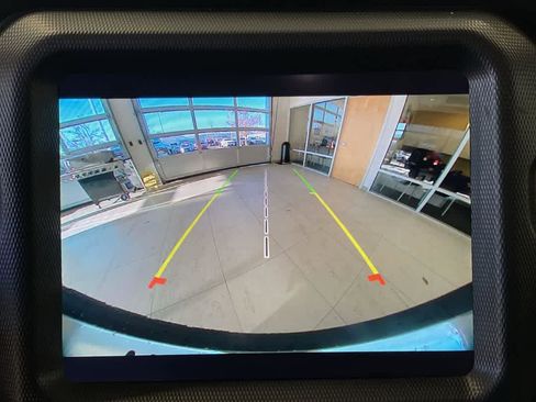 Used 2023 Jeep Wrangler Unlimited Sahara image 21