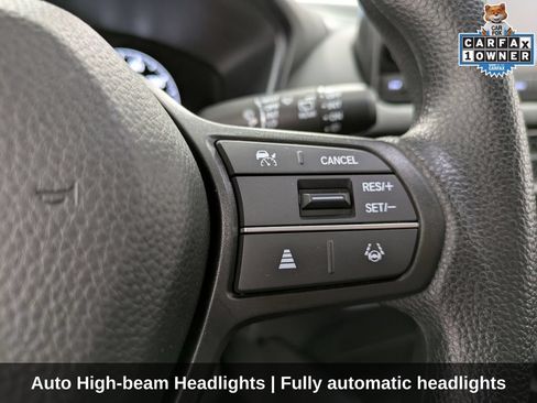 Certified 2025 Honda HR-V LX image 22