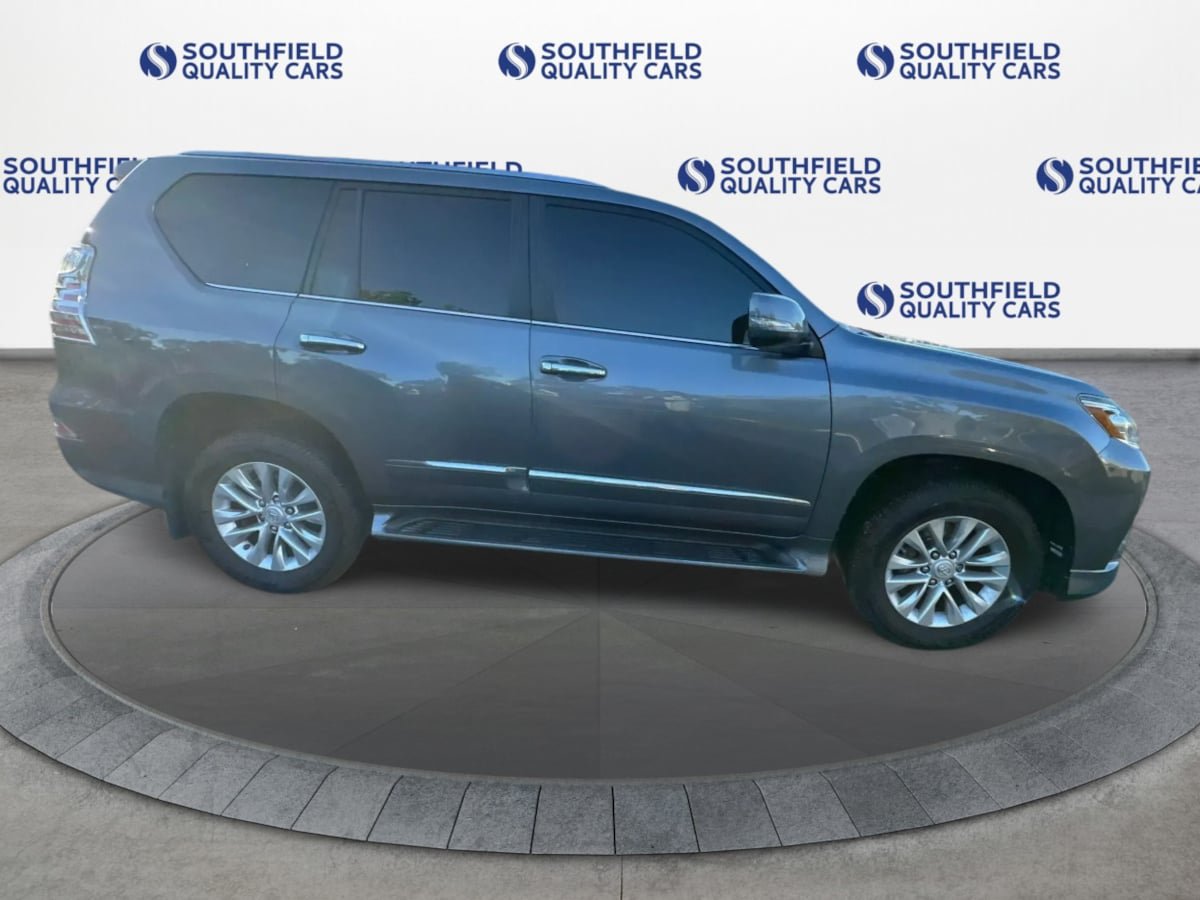 Used 2017 Lexus GX 460 Premium w/ Premium Package AWD/4WD image 8