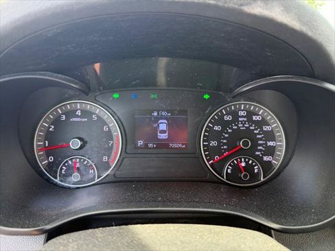 Used 2019 Kia Optima LX FWD image 28