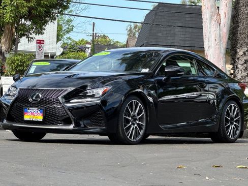 Used 2015 Lexus RC F w/ Premium Package RWD image 8