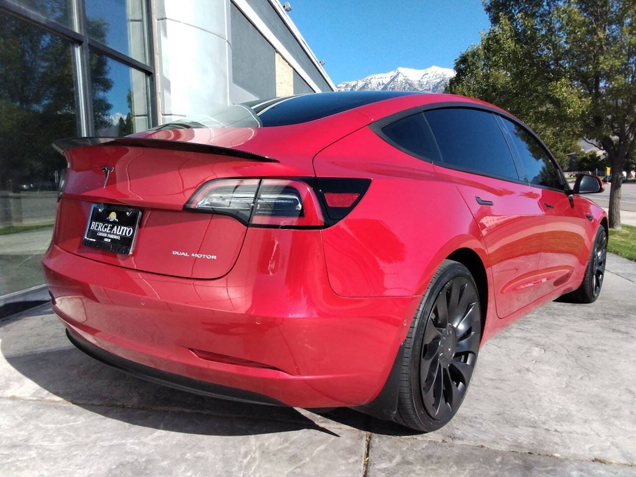 Used 2020 Tesla Model 3 Long Range AWD/4WD image 5