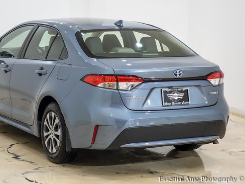 Used 2020 Toyota Corolla LE FWD image 9