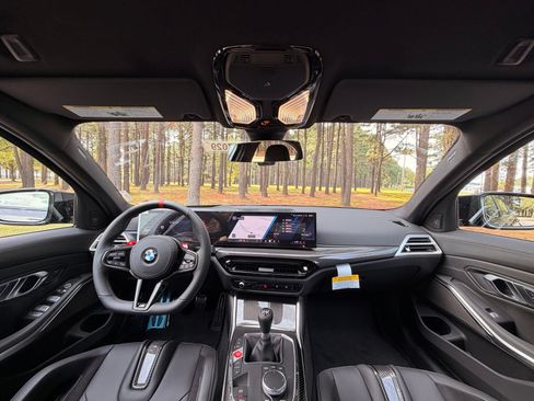New 2027 BMW M3 RWD image 2