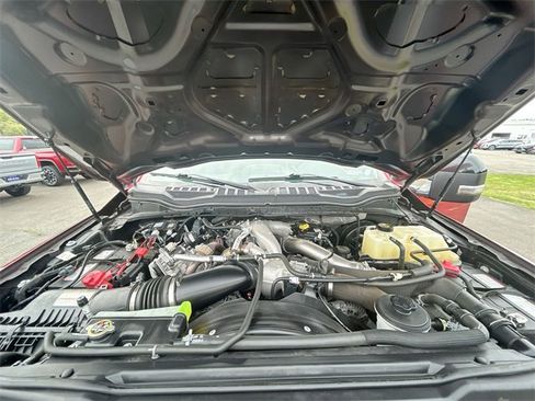 Used 2022 Ford F250 Lariat w/ Black Appearance Package image 30