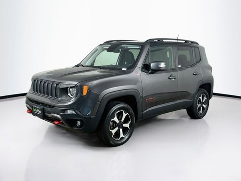 Used 2019 Jeep Renegade Trailhawk w/ UConnect 8.4 Nav Group AWD/4WD image 3
