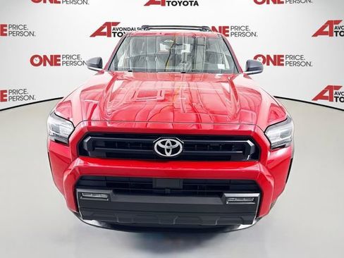Certified 2025 Toyota 4Runner SR5 AWD/4WD image 3