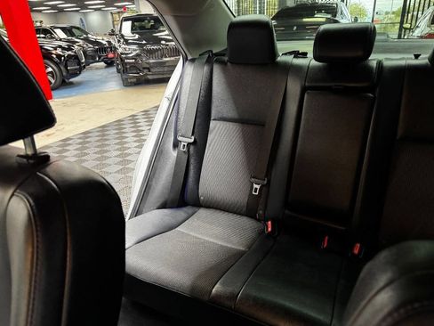 Used 2019 Toyota Corolla SE w/ Carpet Mat Package (TMS) FWD image 35