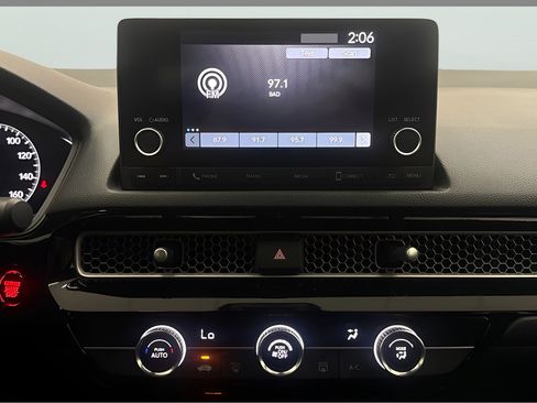 Used 2023 Honda Civic Sport image 25