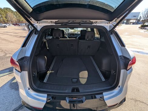 Used 2019 Chevrolet Blazer RS image 15