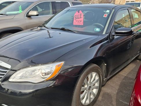 Used 2013 Chrysler 200 Touring w/ Cold Weather Group image 3