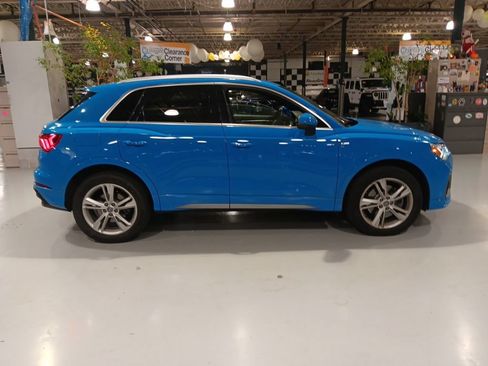 Used 2020 Audi Q3 2.0T Premium Plus w/ Premium Plus Package AWD/4WD image 5