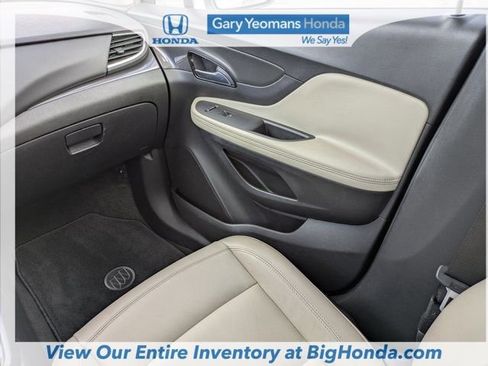 Used 2017 Buick Encore Essence image 17