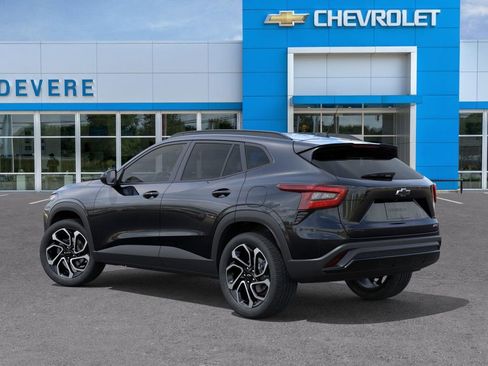 New 2026 Chevrolet Trax RS w/ Driver Confidence Package image 3