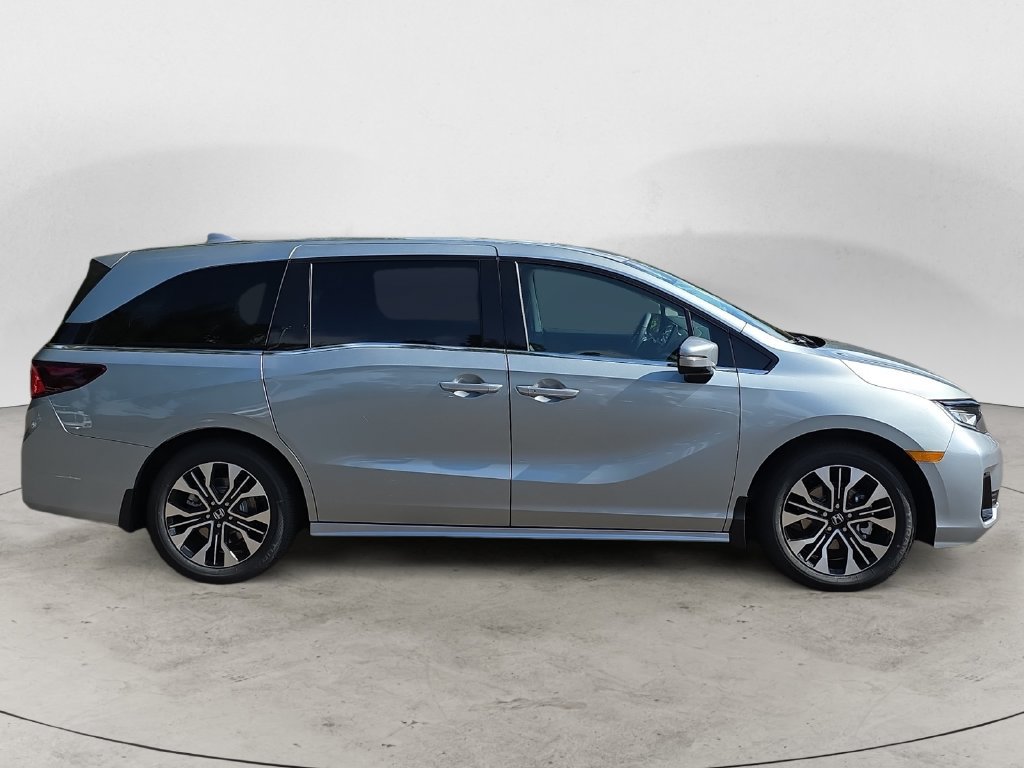 New 2026 Honda Odyssey Elite image 4