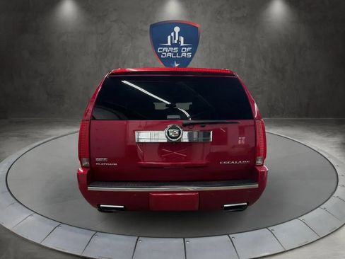 Used 2012 Cadillac Escalade Platinum image 4