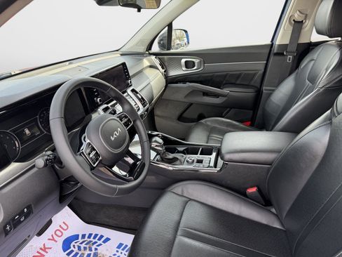 Used 2022 Kia Sorento SX AWD/4WD image 3