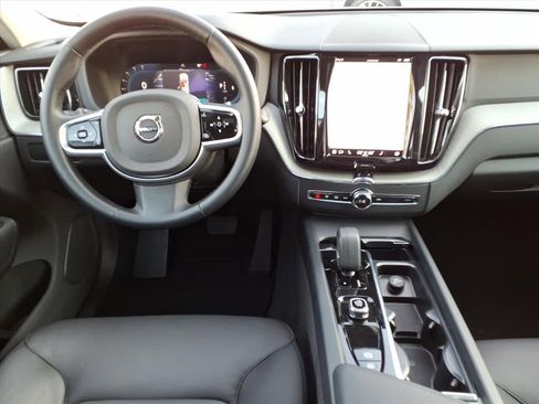 Certified 2025 Volvo XC60 B5 Plus image 13