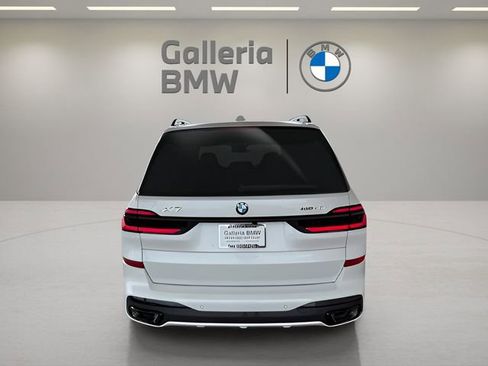 Used 2026 BMW X7 xDrive40i image 12