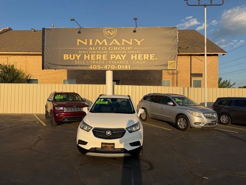 Used 2019 Buick Encore Preferred FWD image 2