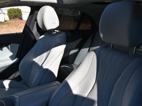 Used 2023 Mercedes-Benz E 350 4MATIC Sedan w/ Premium Package image 10