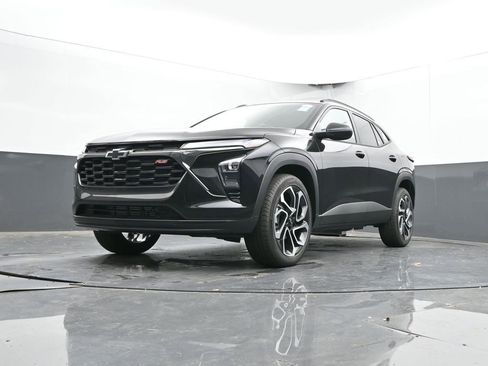 New 2026 Chevrolet Trax RS w/ Sunroof Package image 46