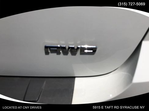 Used 2015 GMC Terrain SLE AWD/4WD image 21